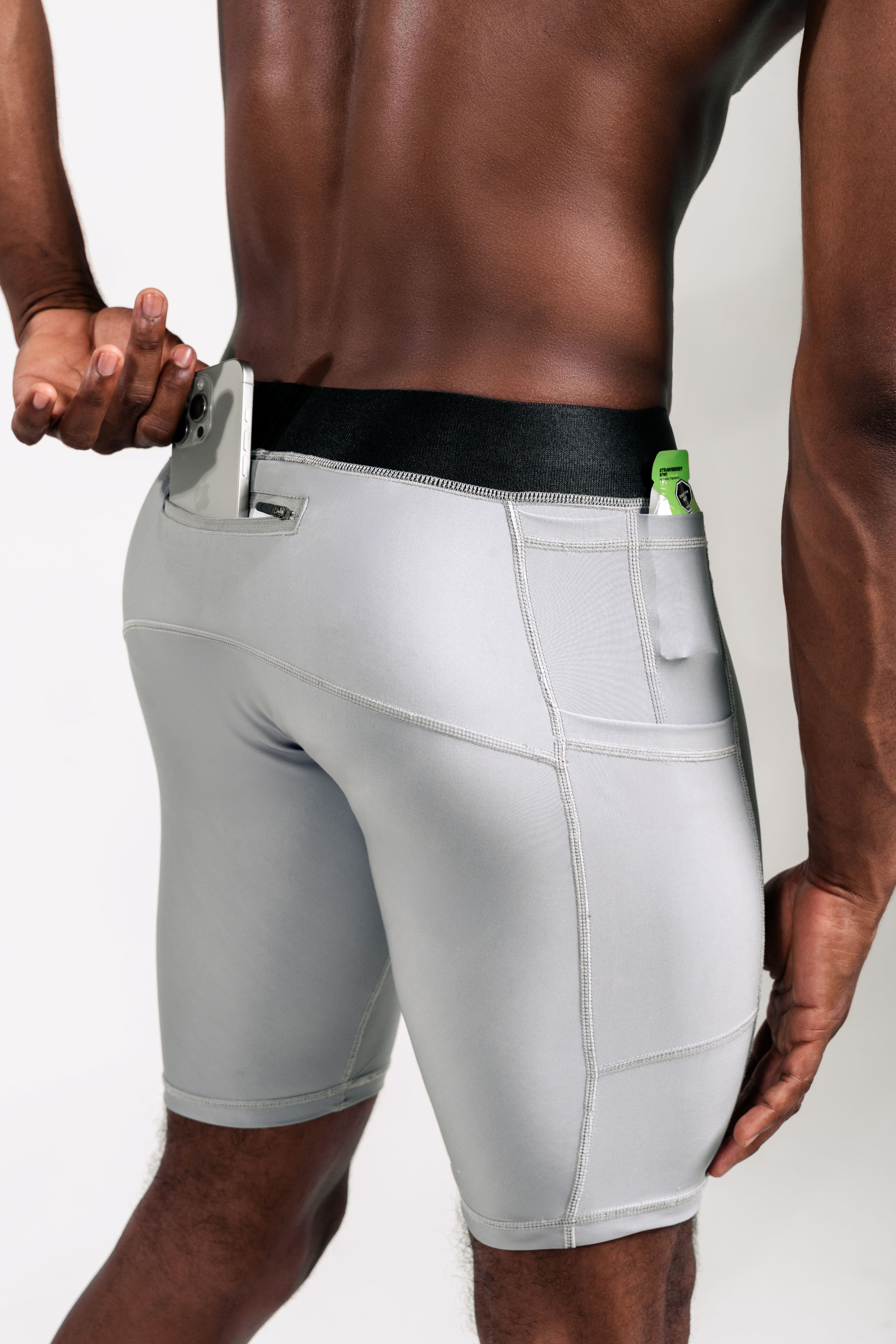 Runlight Men Biker Short - Gris plata