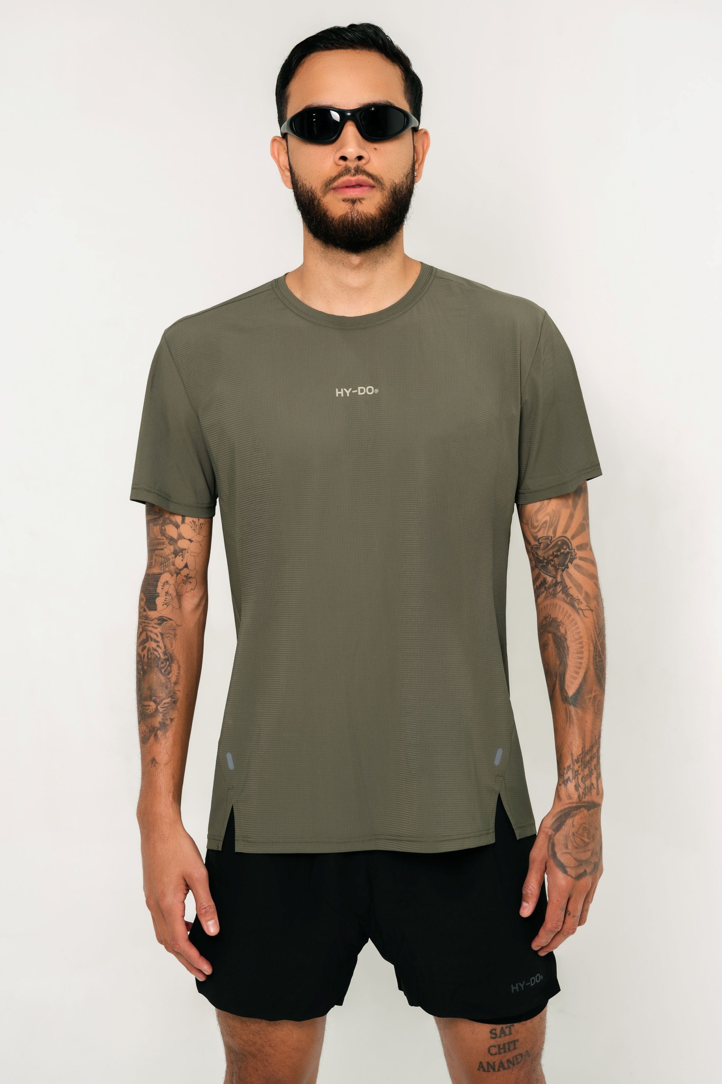 Baseline Green Tee