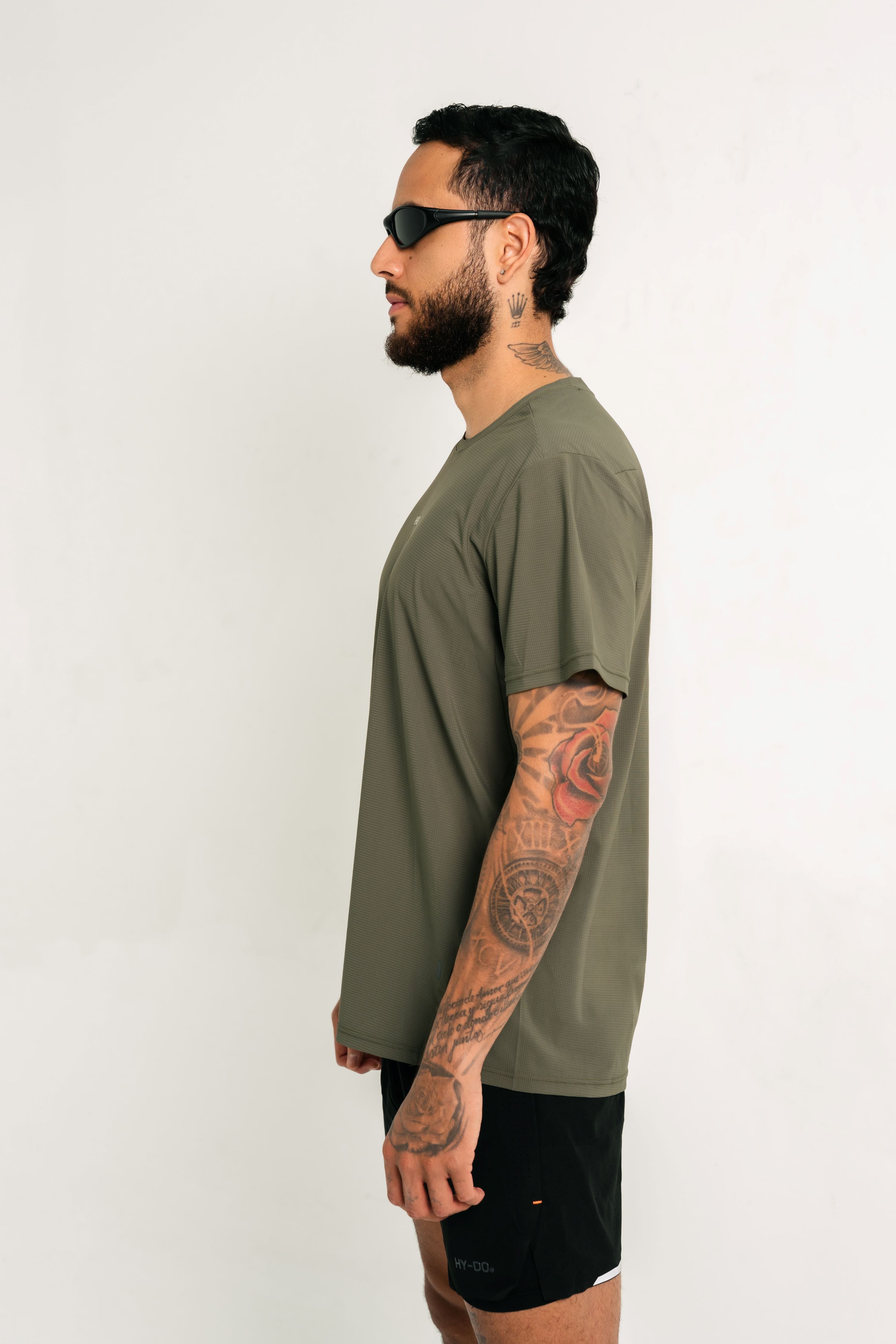 Baseline Green Tee