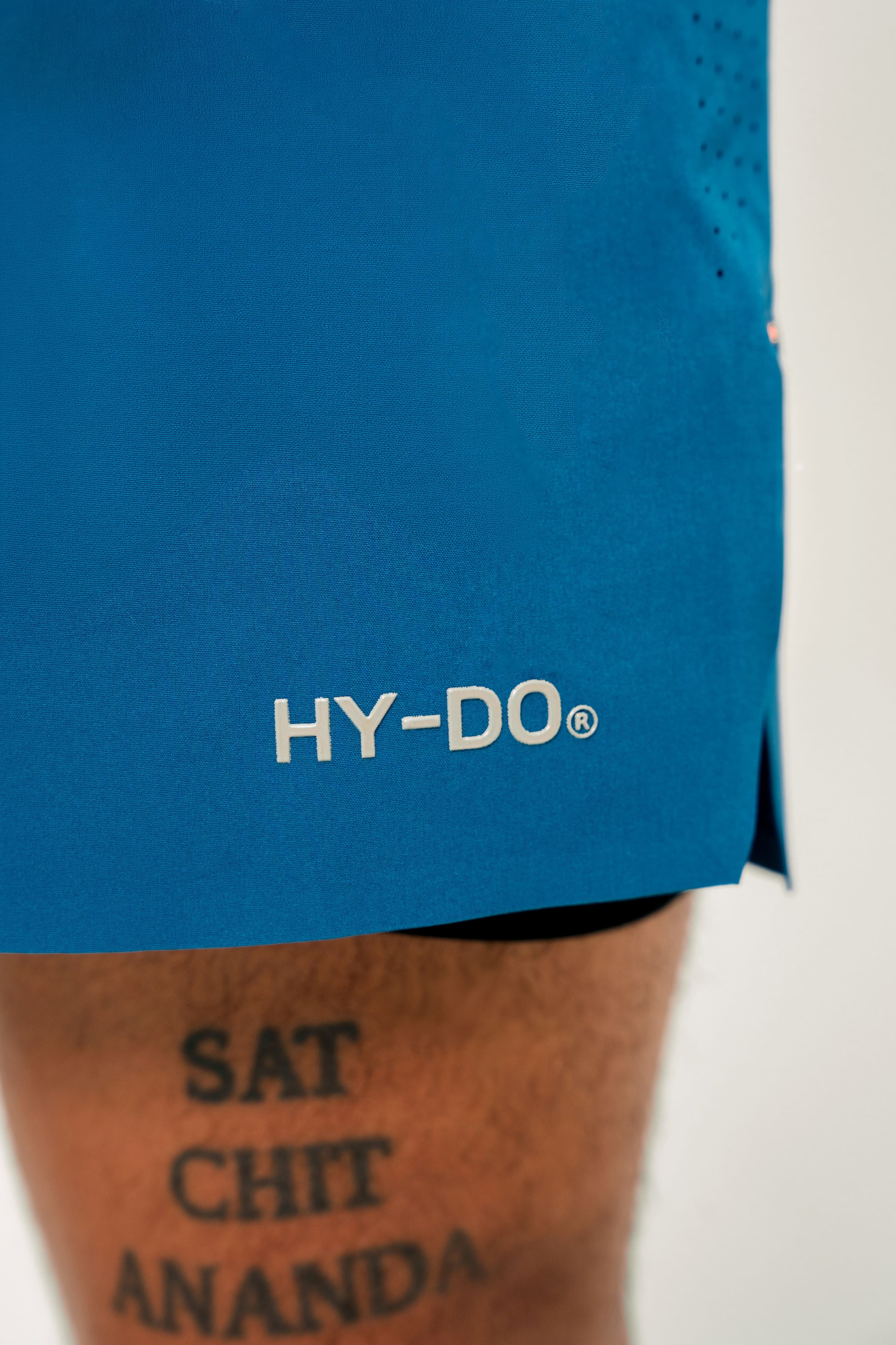 Baseline Hybrid Ocean Blue Short