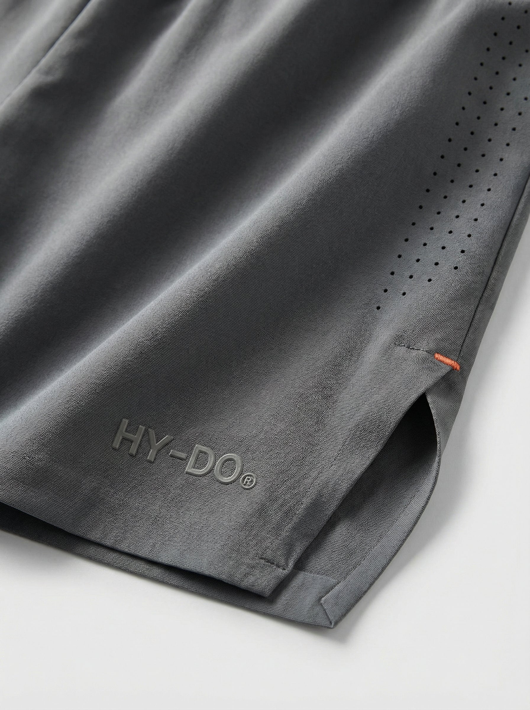 Baseline Hybrid Gray Short