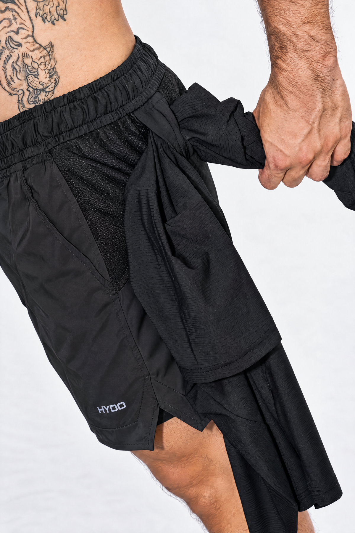 Hybrid Short Black